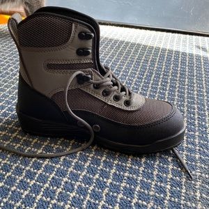 Fly fishing / trout fishing boots - never worn